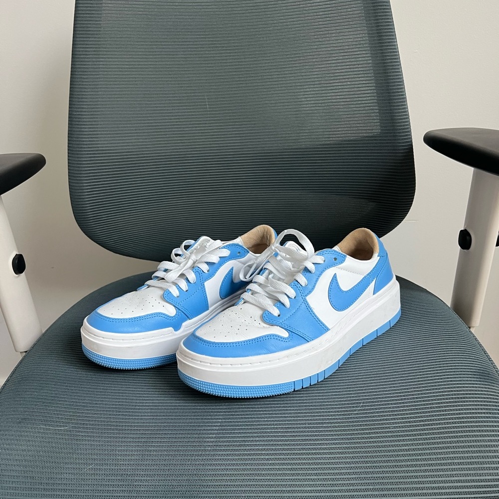 Air Jordan 1 Women's Elevate Low SE University Blue sz 9